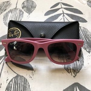 Ray-Ban Pink Wayfarer